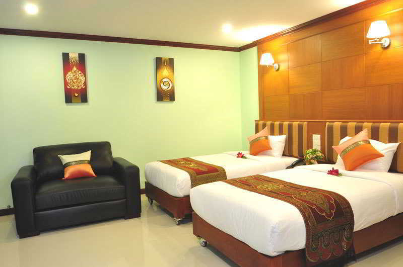 Sky Suites Bangkok Extérieur photo