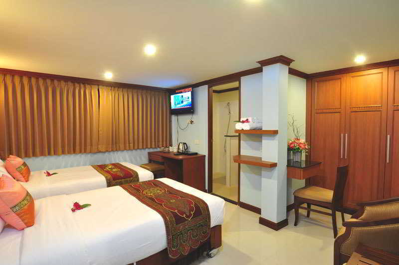 Sky Suites Bangkok Extérieur photo