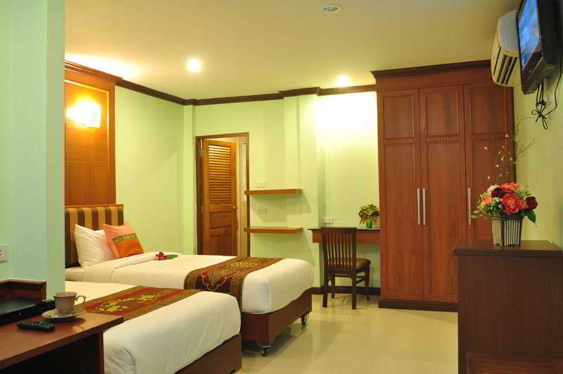 Sky Suites Bangkok Extérieur photo
