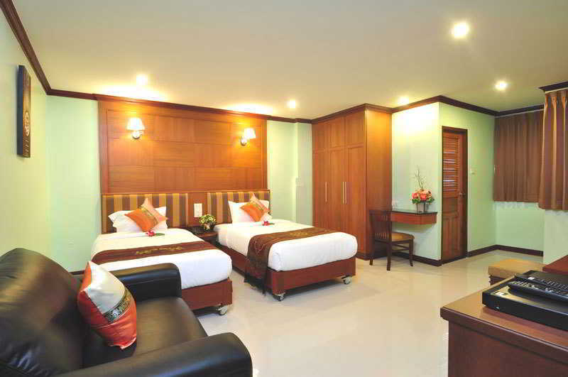 Sky Suites Bangkok Extérieur photo